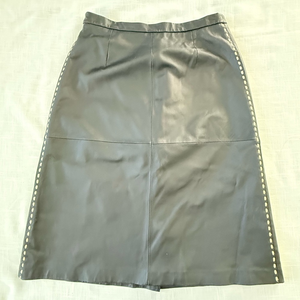 Terry Lewis Classic Luxuries Petite Black Leather Pencil Skirt Stitching Sz 12P